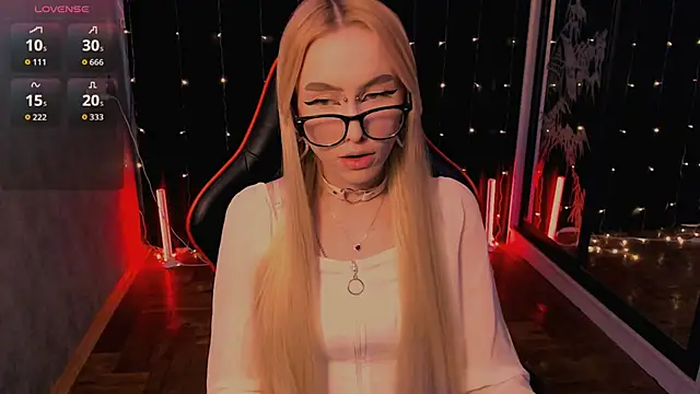 Snapshot of crybambi chatting on 04.03.26 crybambi online show from 04.03.26