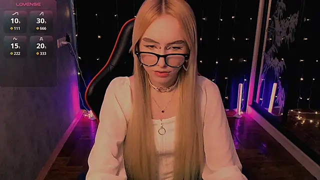 Snapshot of crybambi chatting on 04.04.26 crybambi online show from 04.04.26