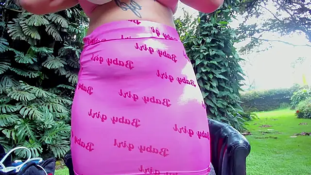 Snapshot of mia_inkk chatting on 02.02.26 mia inkk online show from 02.02.26