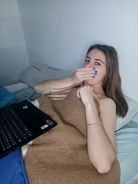 Snapshot of laparejaideal08 chatting on 03.01.26 laparejaideal08 online show from 03.01.26