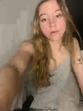 Snapshot of romyxxs chatting on 02.23.26 romyxxs online show from 02.23.26