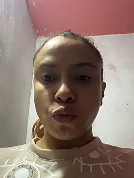 Snapshot of Samantha_rousse28 chatting on 02.18.26 Samantha rousse28 online show from 02.18.26