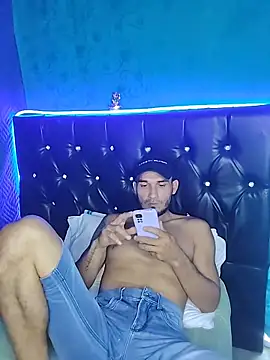 junior men22 online show from 02.14.26