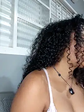 Snapshot of pandinhagamer chatting on 02.05.26 pandinhagamer online show from 02.05.26