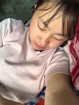 Snapshot of honeyyy110 chatting on 02.26.26 honeyyy110 online show from 02.26.26