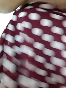 Snapshot of tuhardsexy chatting on 02.14.26 tuhardsexy online show from 02.14.26