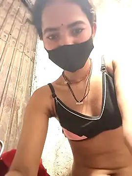 Sonali Bendre online show from 04.12.26