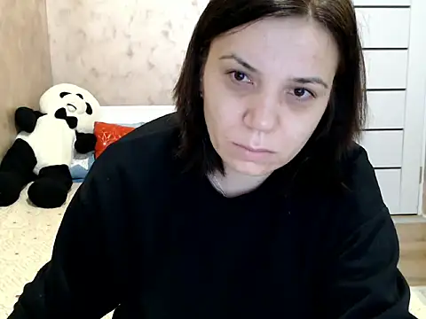 LorraGrey online show from 02.17.26