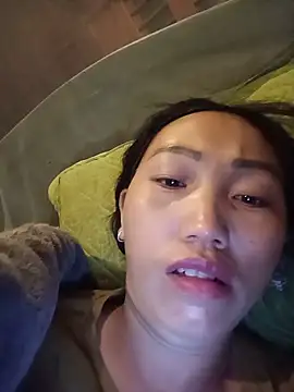 hot-luna- online show from 05.13.26