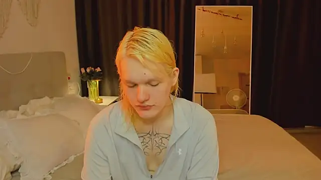 Lollita Morgan online show from 03.28.26