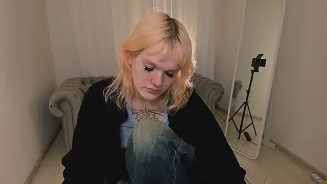 Lollita Morgan online show from 05.31.26