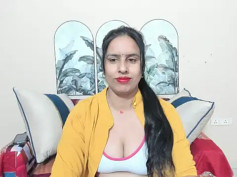 Snapshot of sara_conorr chatting on 03.26.26 sara conorr online show from 03.26.26