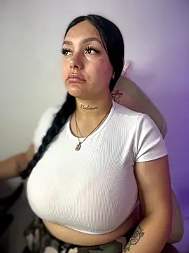 Snapshot of Miia__Taylor chatting on 02.20.26 Miia Taylor online show from 02.20.26