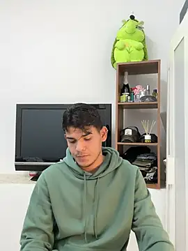 Snapshot of DavShi chatting on 02.17.26 DavShi online show from 02.17.26