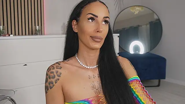 Snapshot of hayleybabe4 chatting on 02.24.26 hayleybabe4 online show from 02.24.26