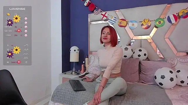 Snapshot of Sara_Evaanns chatting on 07.16.26 Sara Evaanns online show from 07.16.26