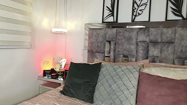 Prettyanie online show from 03.31.26