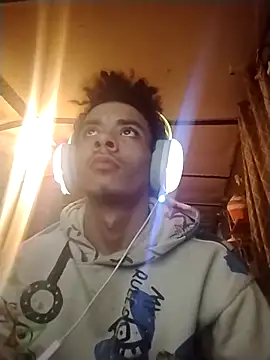 Snapshot of spooky425hd chatting on 02.28.26 spooky425hd online show from 02.28.26