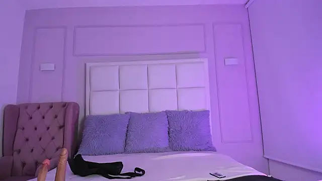 LiaJohnnson  online show from 03.02.26