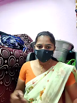 Snapshot of Tamil_Hot_Shana chatting on 02.22.26 Tamil Hot Shana online show from 02.22.26