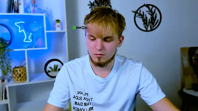 Snapshot of mark_sir chatting on 02.24.26 mark sir online show from 02.24.26