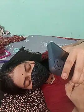 Snapshot of 18_year_old_girl chatting on 04.23.26 18 year old girl online show from 04.23.26
