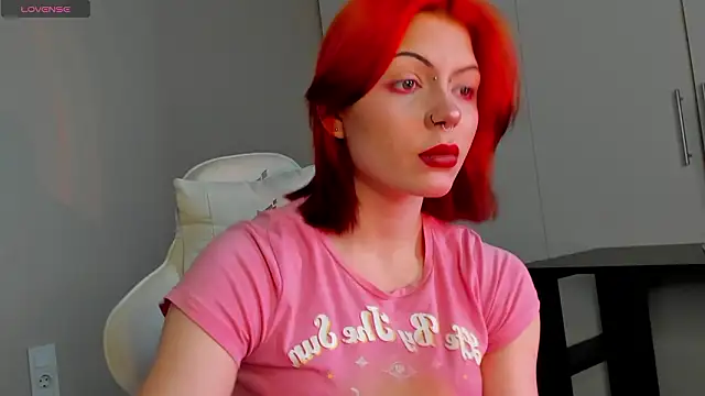 Snapshot of Leah_Castro chatting on 02.09.26 Leah Castro online show from 02.09.26