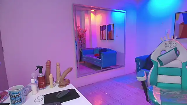 Madame scarlett online show from 04.06.26