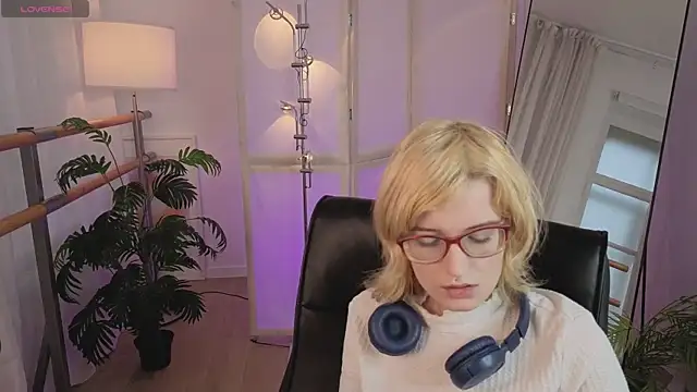 Akimo  online show from 03.02.26