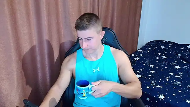 Snapshot of TodMusclePower9 chatting on 02.06.26 TodMusclePower9 online show from 02.06.26