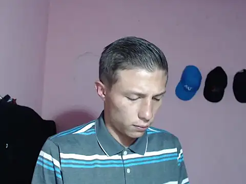 Snapshot of Cronos_Hot_8 chatting on 02.17.26 Cronos Hot 8 online show from 02.17.26