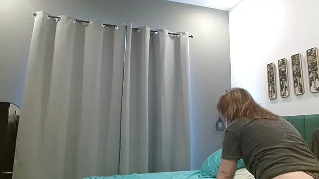 HazelSkyesChat online show from 04.06.26