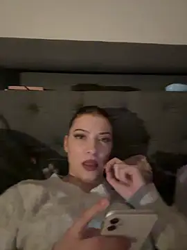 Snapshot of SofieKayla chatting on 02.07.26 SofieKayla online show from 02.07.26