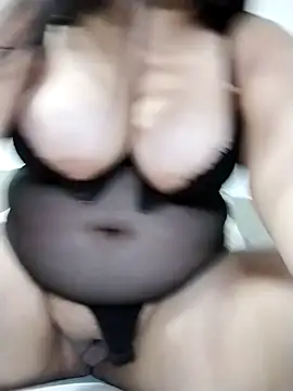 SamanthaStonee online show from 03.05.26