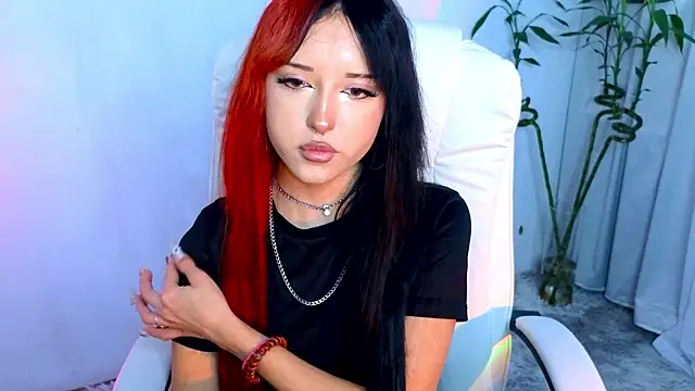   Amiraa online show from 02.04.26