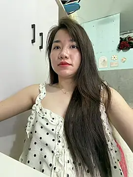 Amy8386 online show from 07.04.26