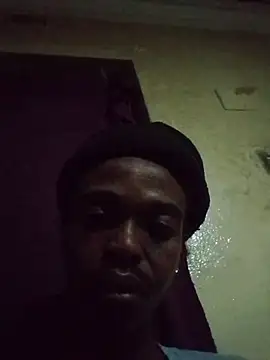 Snapshot of LLYSL chatting on 02.11.26 LLYSL online show from 02.11.26