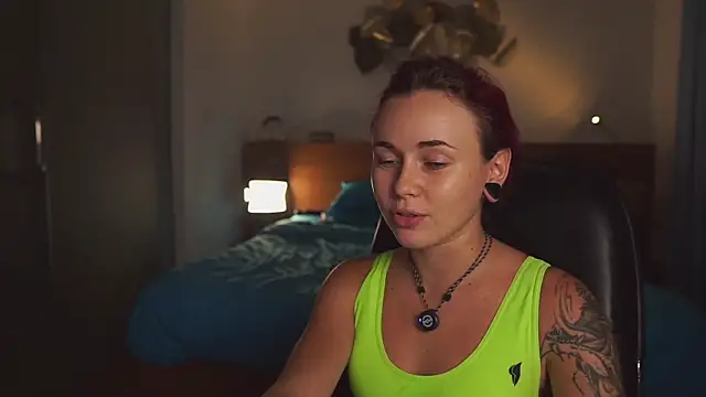 Sarah Pink online show from 02.19.26