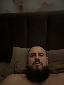 Snapshot of SportsManBi chatting on 02.11.26 SportsManBi online show from 02.11.26