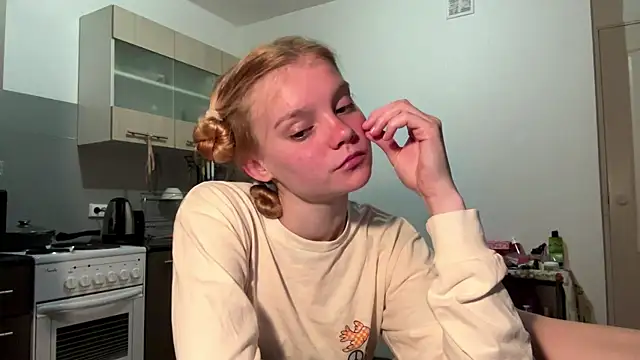 Tiffany Muse online show from 04.17.26