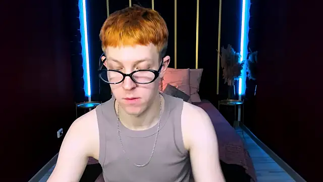 Snapshot of Dylan_Norton chatting on 02.14.26 Dylan Norton online show from 02.14.26