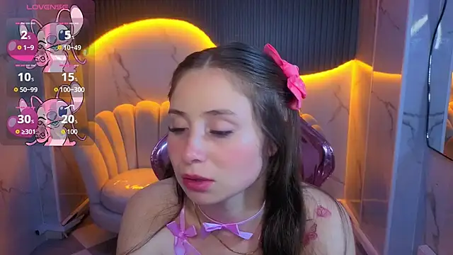 Ariana18 b online show from 05.26.26