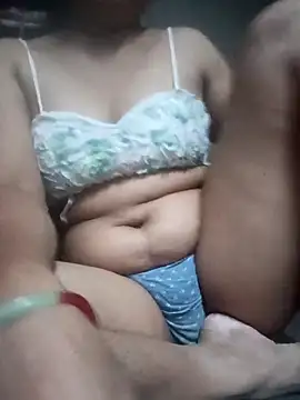 Snapshot of Annuhot143 chatting on 04.01.26 Annuhot143 online show from 04.01.26