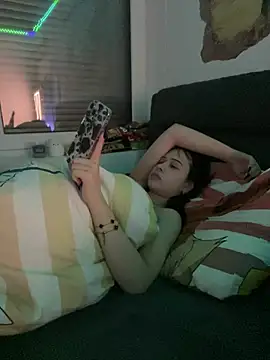 Just-Lilly online show from 04.08.26