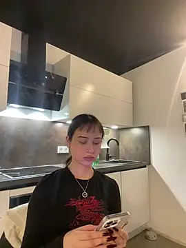 Just-Lilly online show from 04.11.26