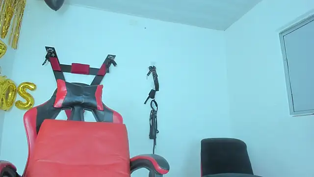 Snapshot of Steven_and_Camilo18 chatting on 02.05.26 Steven and Camilo18 online show from 02.05.26