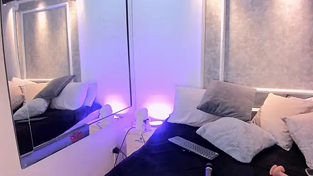 Snapshot of celestesun23 chatting on 02.28.26 celestesun23 online show from 02.28.26