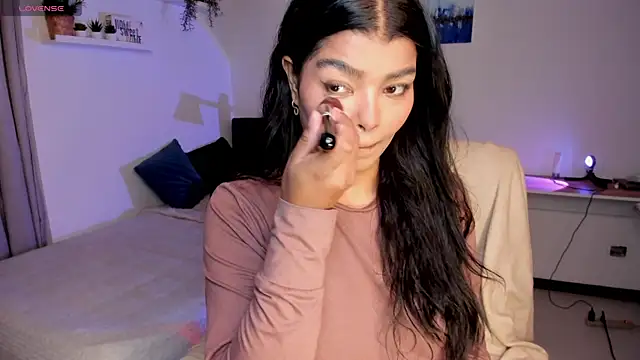 moonhelen online show from 07.31.26
