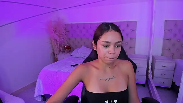 CarolineFyre online show from 03.13.26