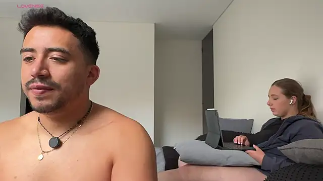 Sofii n Diego online show from 06.03.26